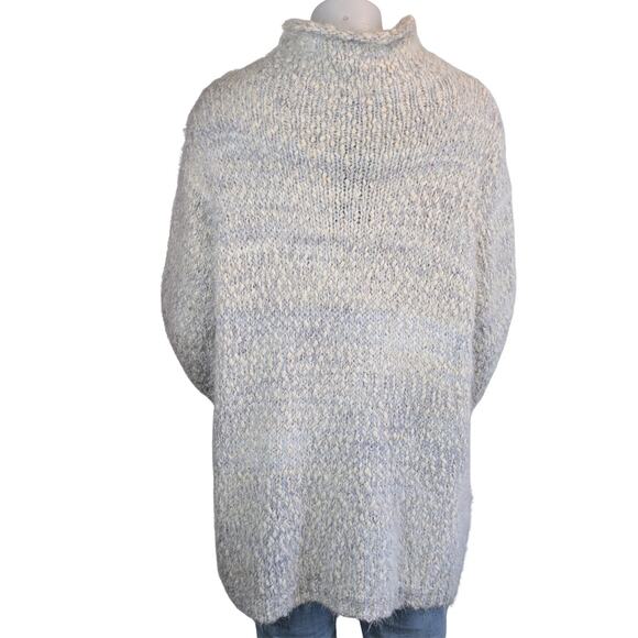 NEW Jones New York Turtleneck Tunic Sweater XL Fuzzy Boucle Gray White Oversized - Picture 6 of 10